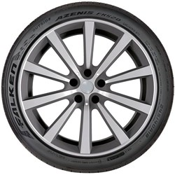 Falken AZENIS FK520L Tyre Front View