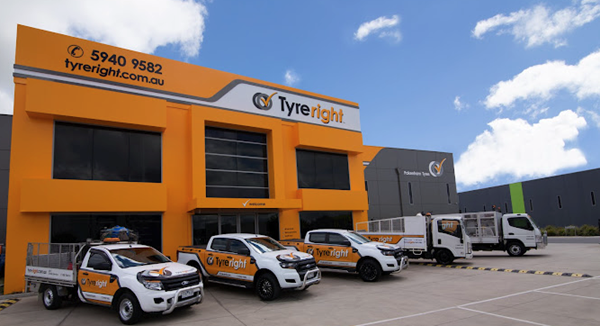 Tyreright Pakenham